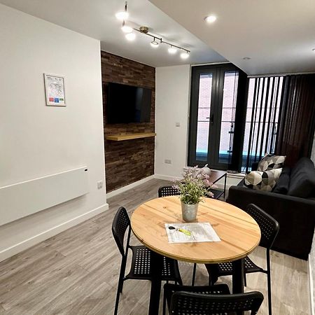 One Bed Apartment - City Centre Manchester Buitenkant foto