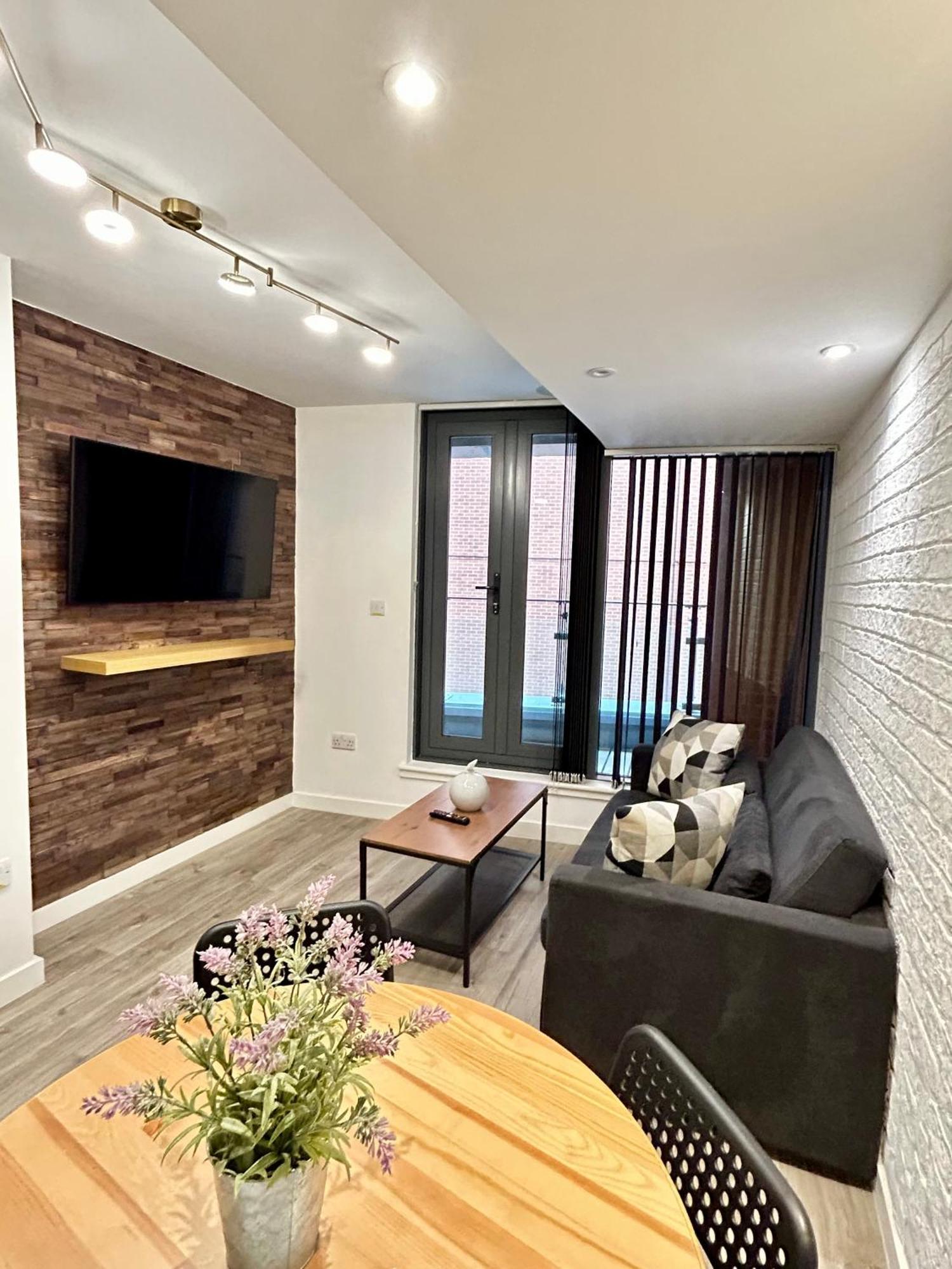One Bed Apartment - City Centre Manchester Buitenkant foto