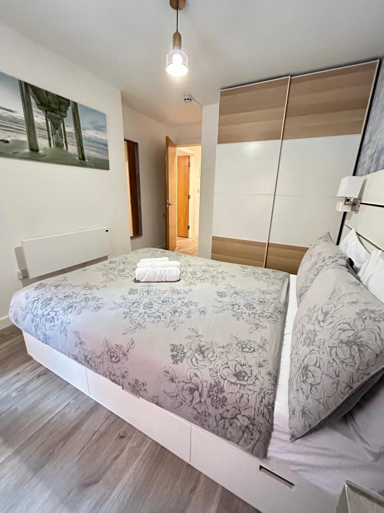 One Bed Apartment - City Centre Manchester Buitenkant foto